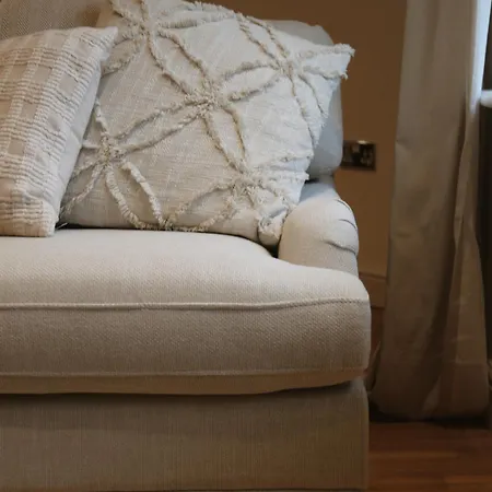 Luxury - Bank House - Private Gated Carpark Yarm