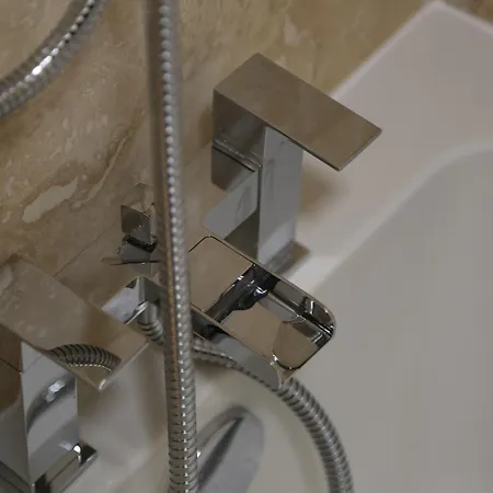 Luxury - Bank House - Private Gated Carpark Apartamento Yarm